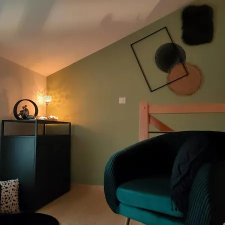 Holiday home Echappee Romantique *